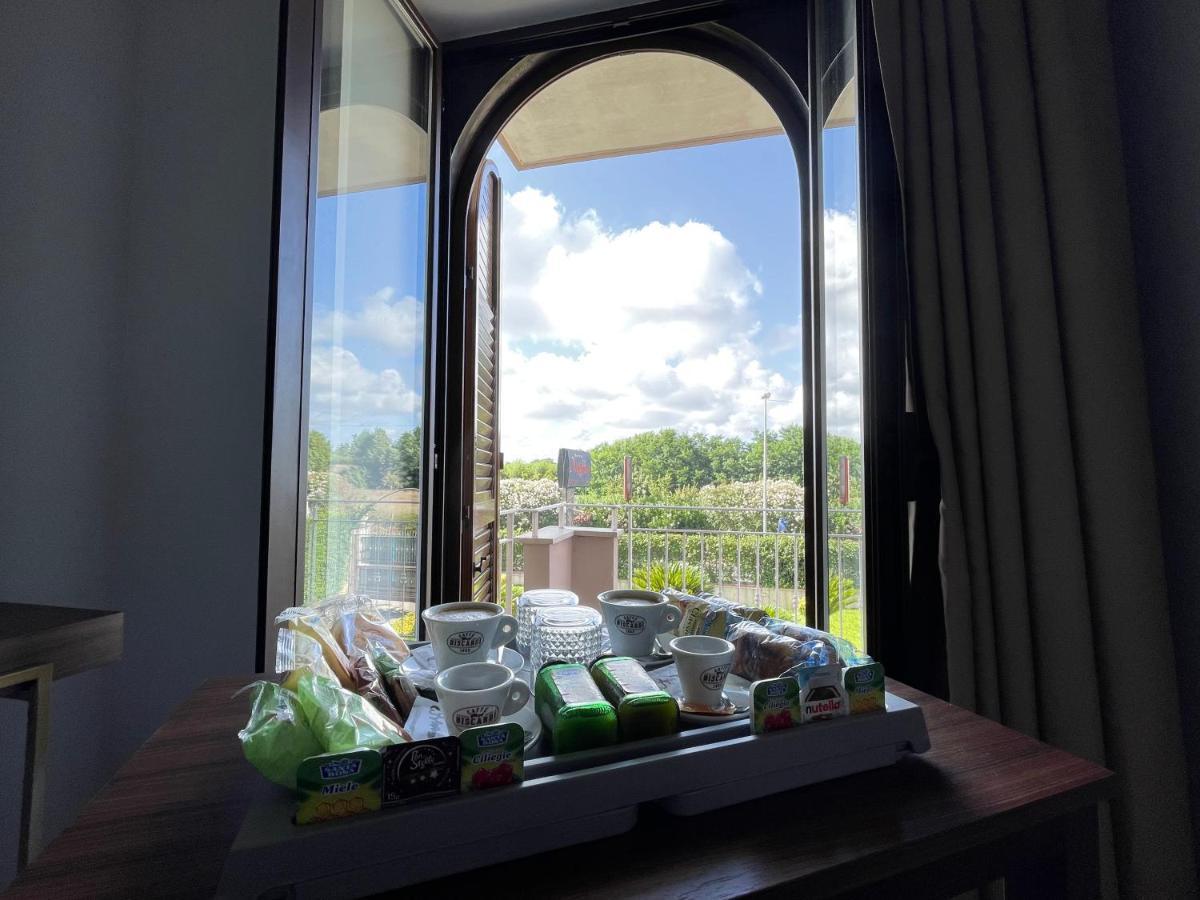 Ninfa Hotel Qualiano Bagian luar foto