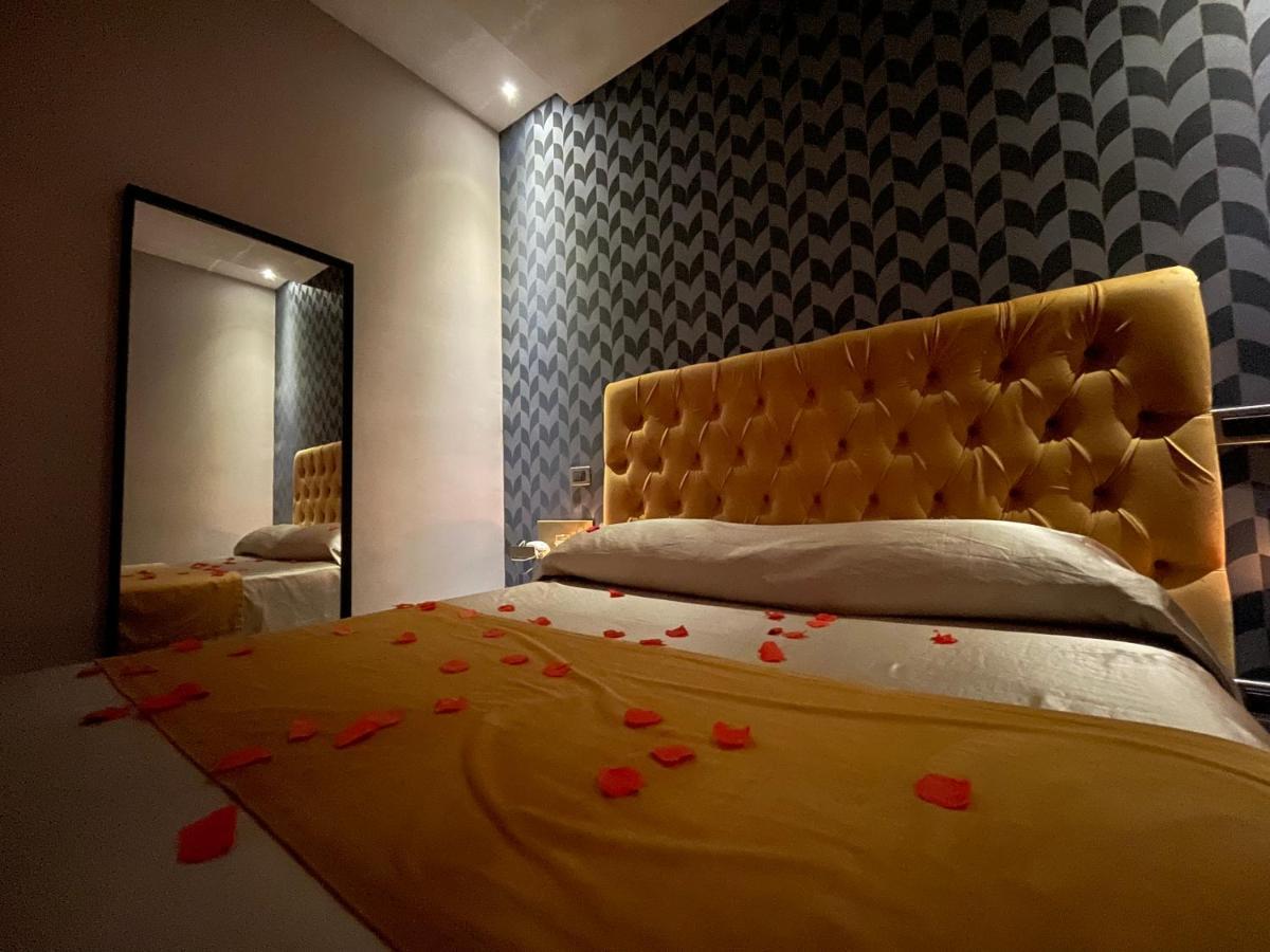 Ninfa Hotel Qualiano Bagian luar foto