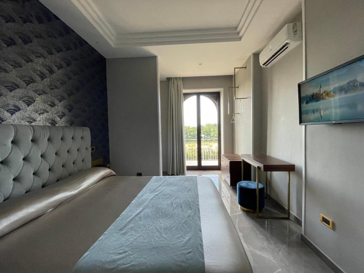 Ninfa Hotel Qualiano Bagian luar foto